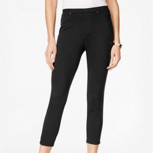 Style &Co Petite women PP pull on capri legging